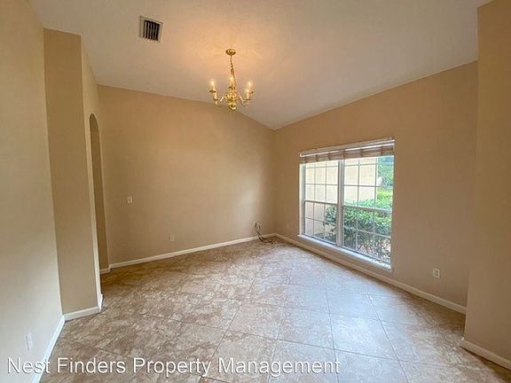 4th image of 5442 Orchard Lake Dr