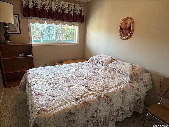 4th image of Unit306-1 26th STREET E