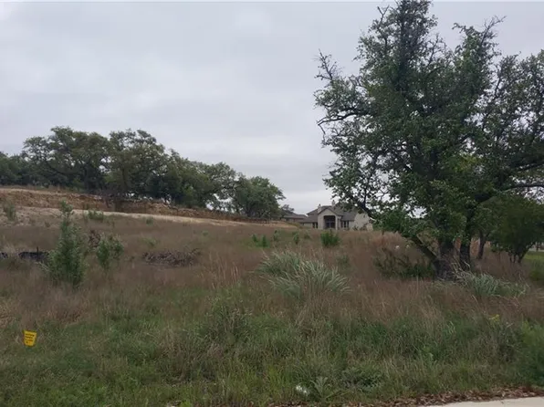 202 Evelyn Ct, Dripping Springs, TX 78620