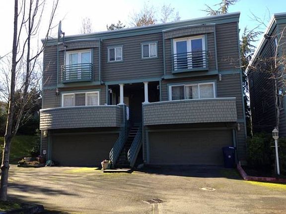 Tri-level Townhome