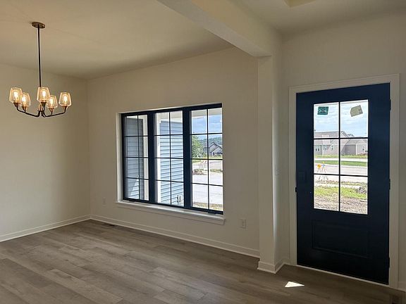 4th image of 114 Retzer View COURT