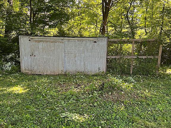 5th image of 674 Rusconi Dr