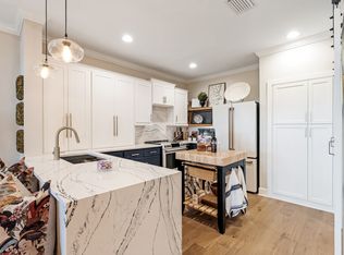 309 Seven Springs Way APT 403, Brentwood, TN 37027