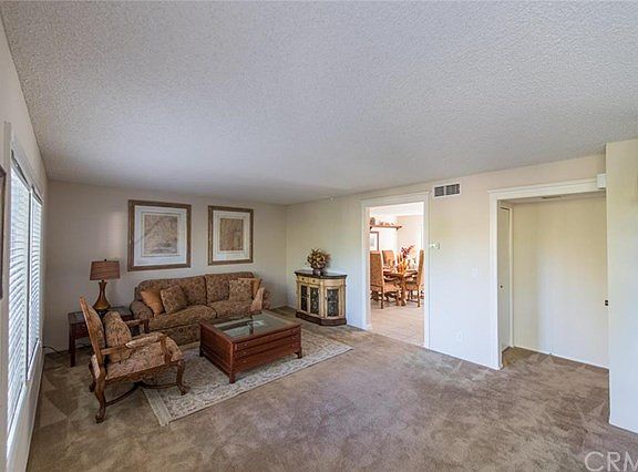 2nd image of 1823 Mount Shasta Dr