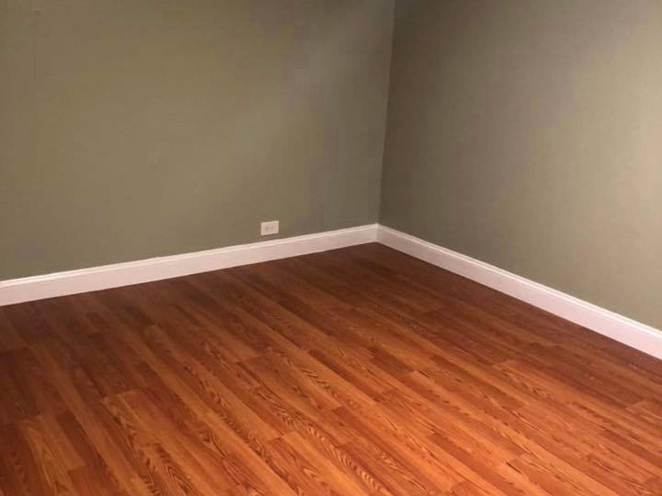 1st image of 2319 Pearsall Ave