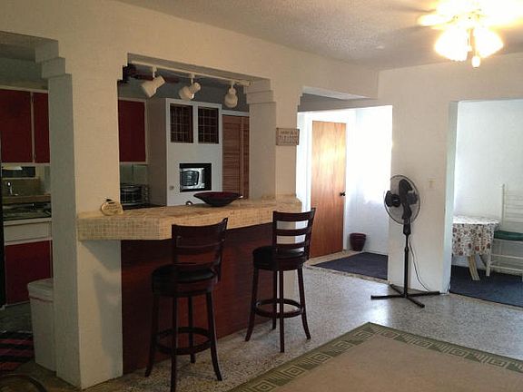 2nd image of Vista Mar 12