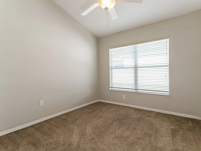 9912 Riverchase Dr — Photo 13