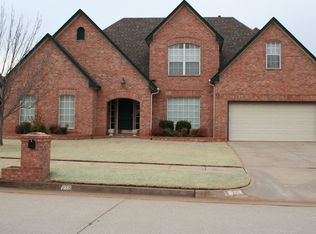 738 Kingsgate Rd, Yukon, OK 73099