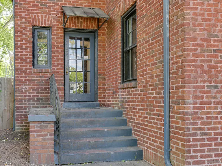 1700 Claremont Ave #2 — Photo 36