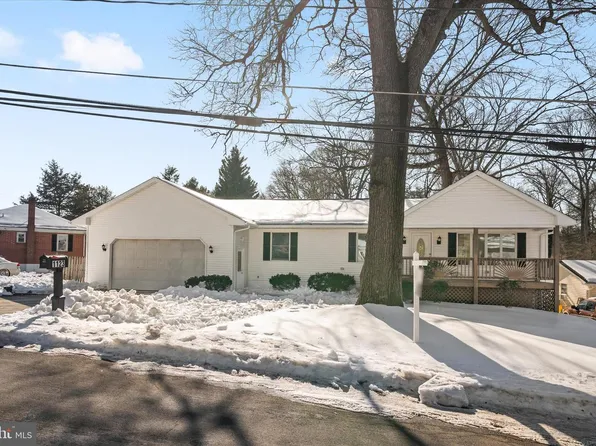 1123 Oak View Dr, Crownsville, MD 21032