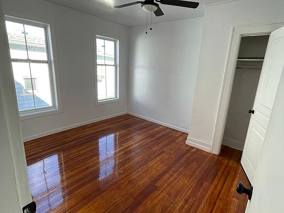 4th image of 610 Hawley Ave Floor 2
