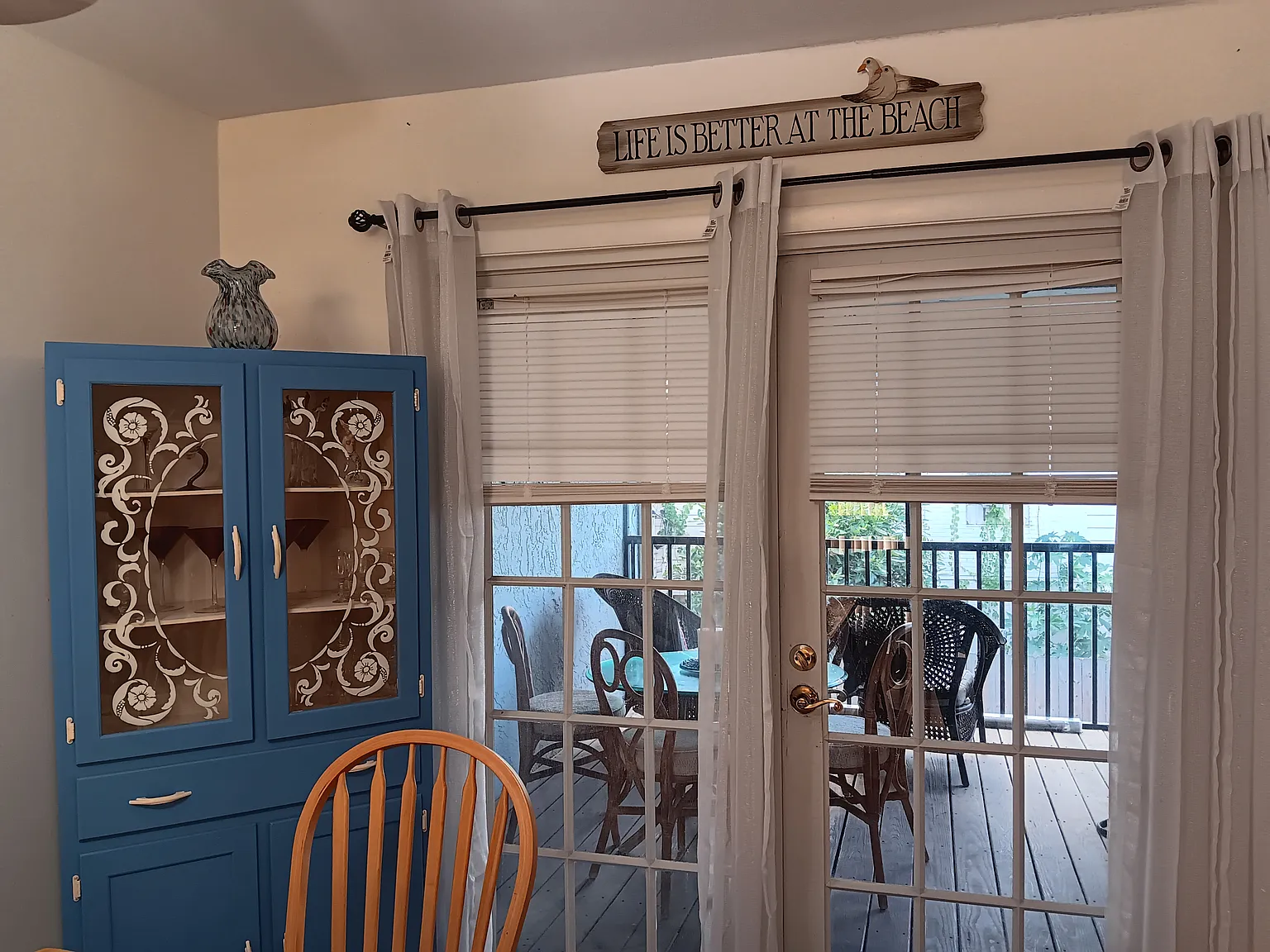 3 bed, 1725 sqft, $3,200 — Photo 4