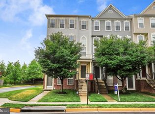 15579 John Diskin Cir, Woodbridge, VA 22191