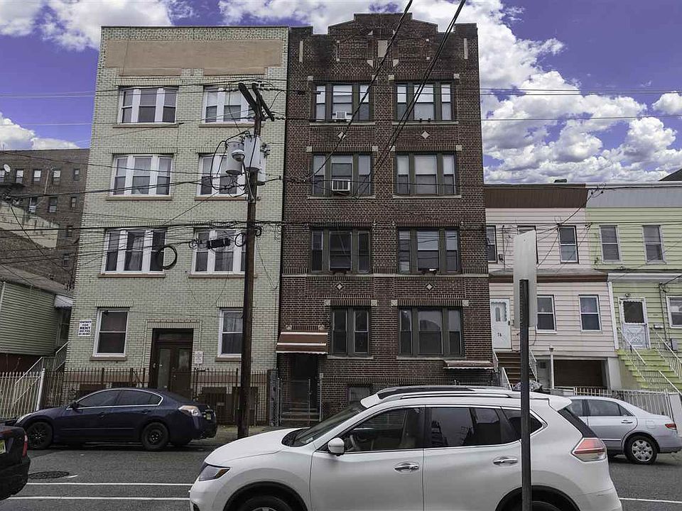 2nd image of 76 Romaine Ave #301
