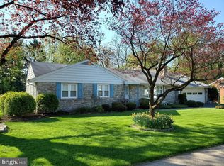 411 N 25th St, Reading, PA 19606