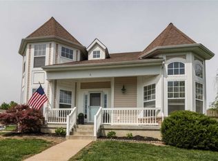 9 Hotel Ct, Imperial, MO 63052