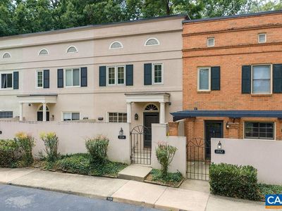 1554 Garden Ct, Charlottesville, VA, 22901