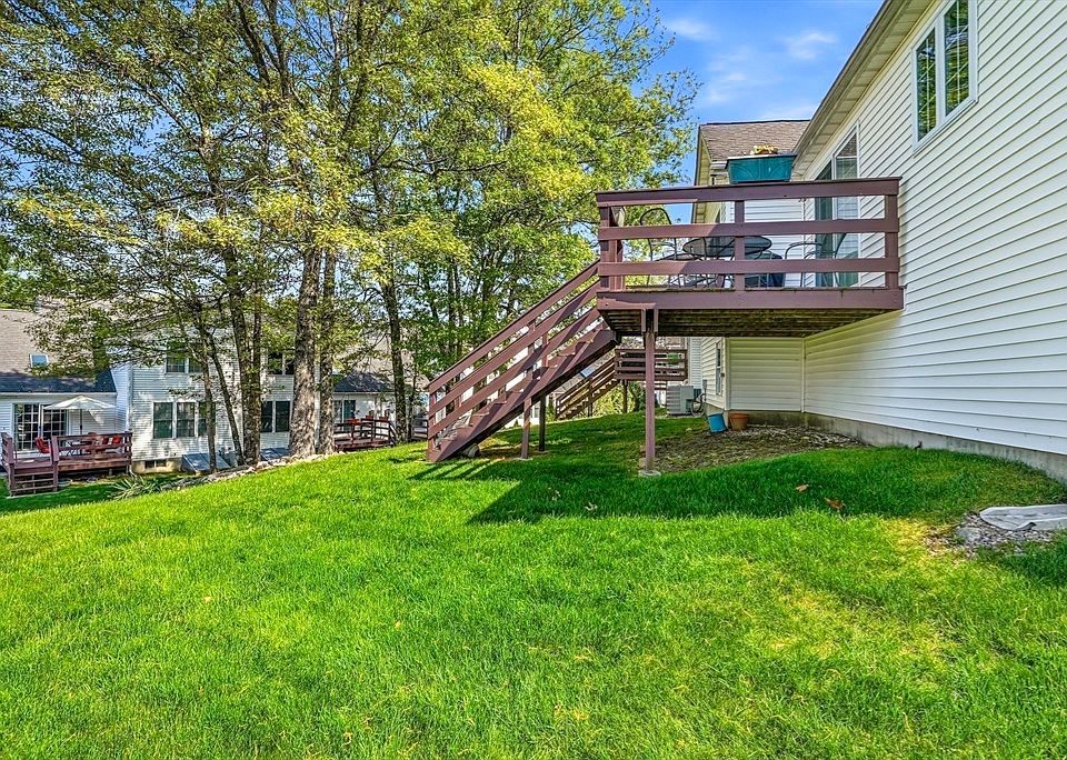 2nd image of 56 Nature View Dr Unit 56