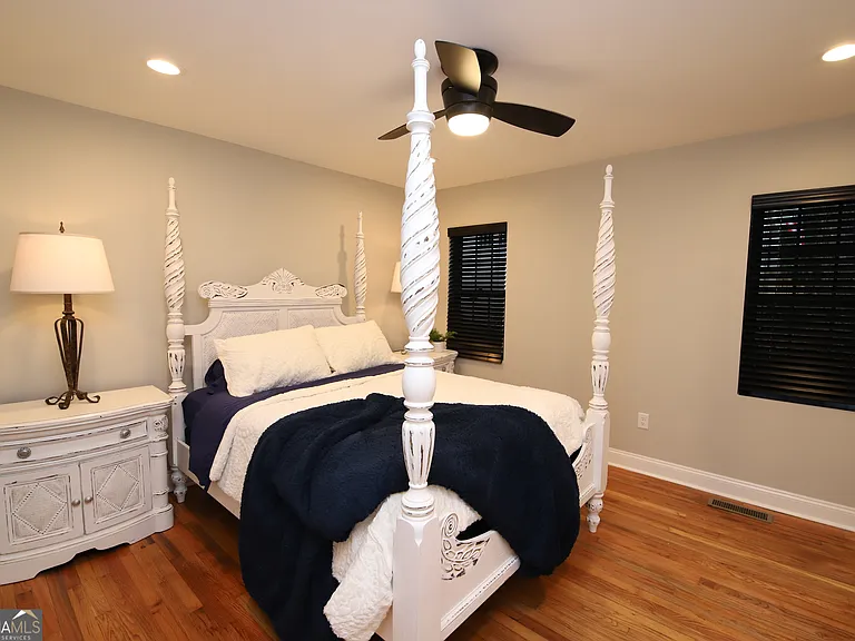 1007 Vernon St #B — Photo 17