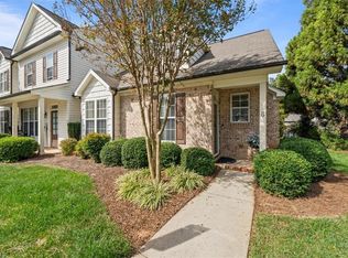 5 Abelia Ct, Greensboro, NC 27455