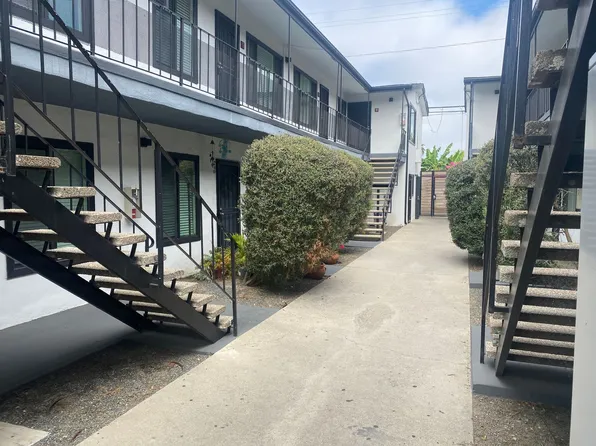 910, 930 N Freeman Ave #910-01, Long Beach, CA 90804