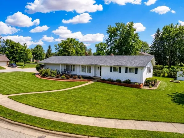 400 Emerald Woods Dr, Oxford, OH 45056