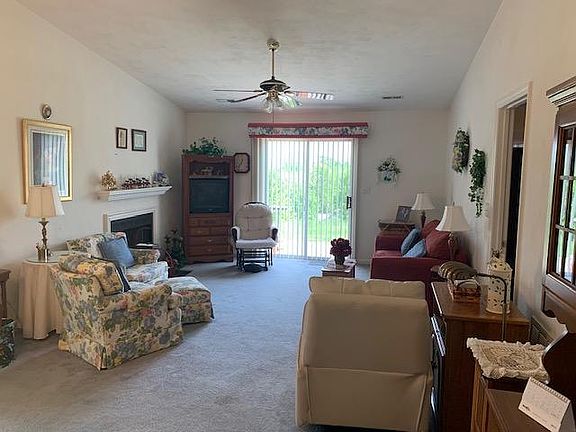 4th image of 6956 Scotch Pine Ln