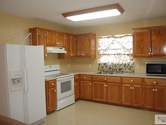 5th image of 1272 Guadalupe Cir