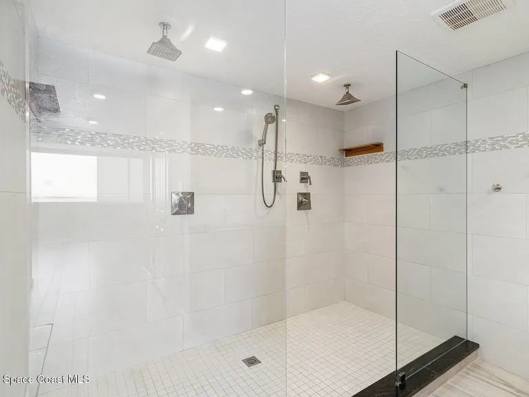 1805 Atlantic St #133 — Photo 21