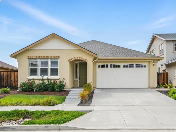 1361 Morning Glory Cir, Livermore, CA 94551