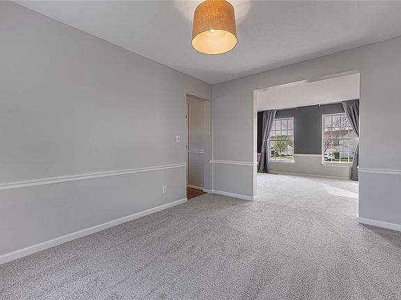 5th image of 1053 Ashbrooke Ln