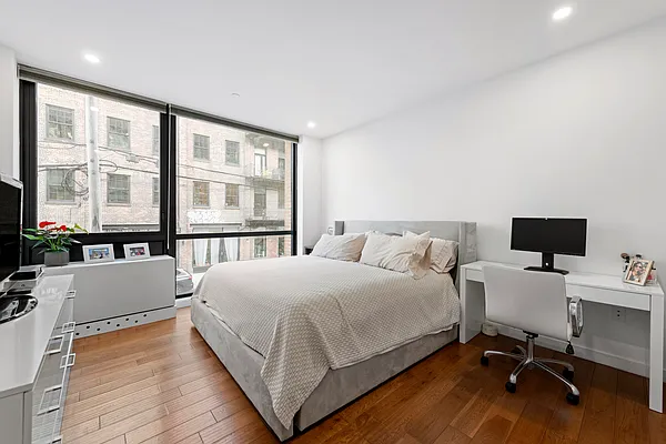 Sold by SERHANT. | media 5