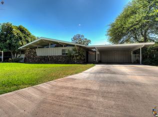 521 Russell Rd, Brawley, CA 92227