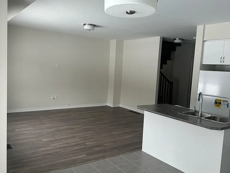 3022 Sandy Acres Ave — Photo 7