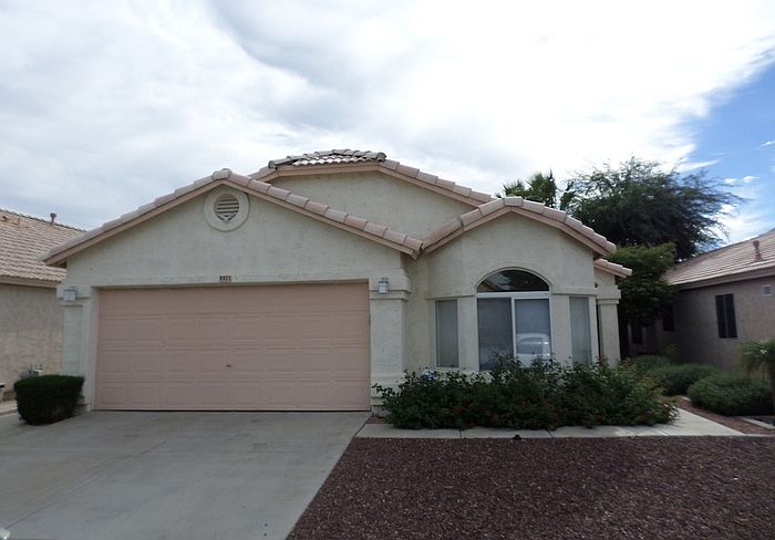 1st image of 911 E Tonopah Dr