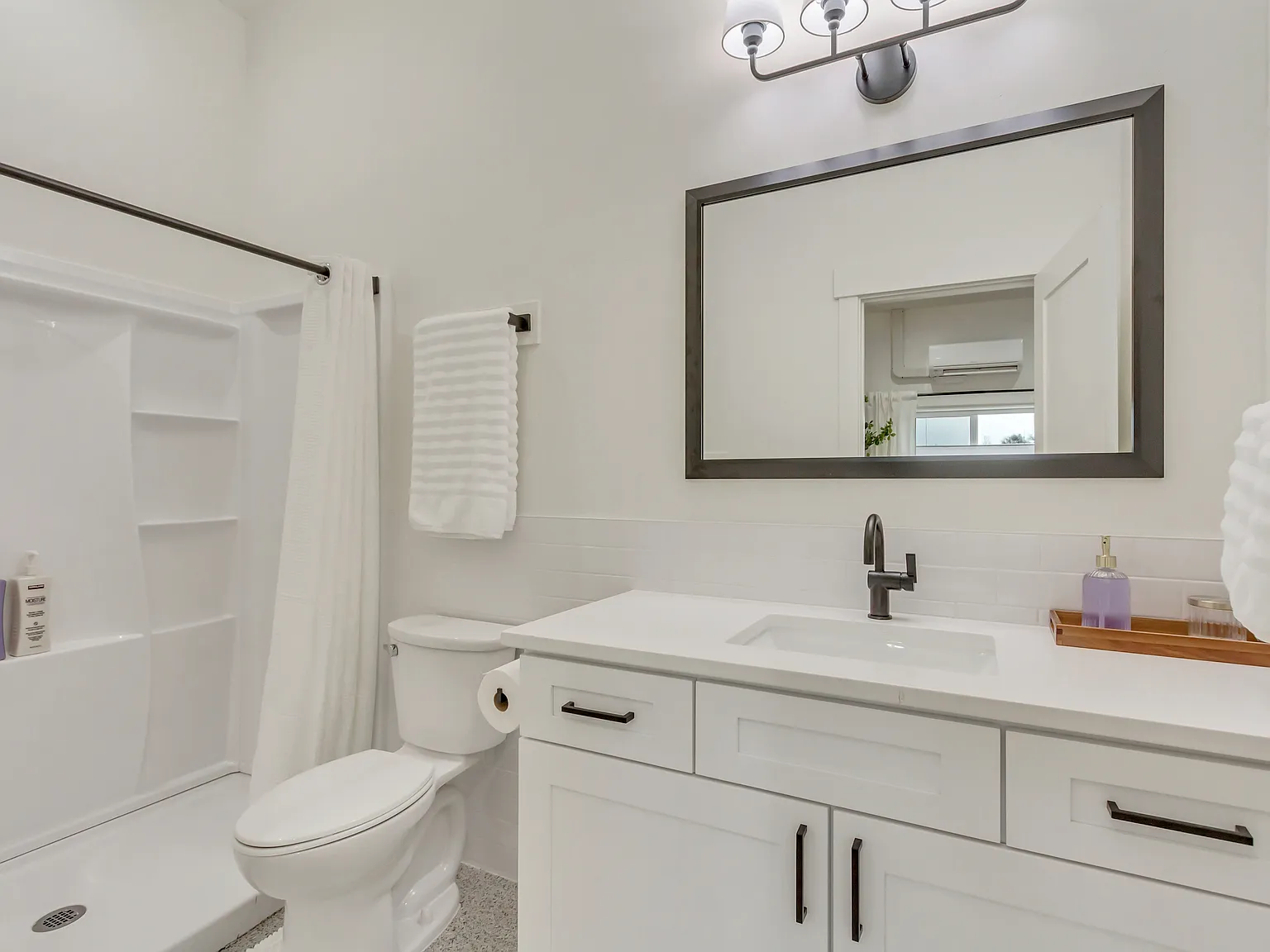 12990 Boulter Street — Photo 3