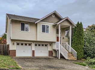 7426 Upper Ridge Rd, Everett, WA 98203