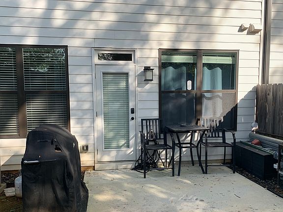 3rd image of 22 Steelwood Ct