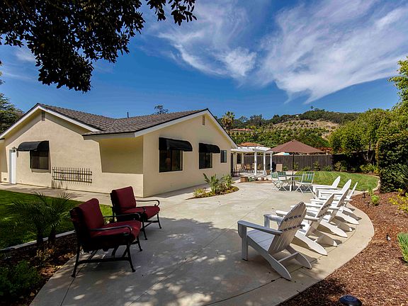 3rd image of 1019 Belmonte Dr