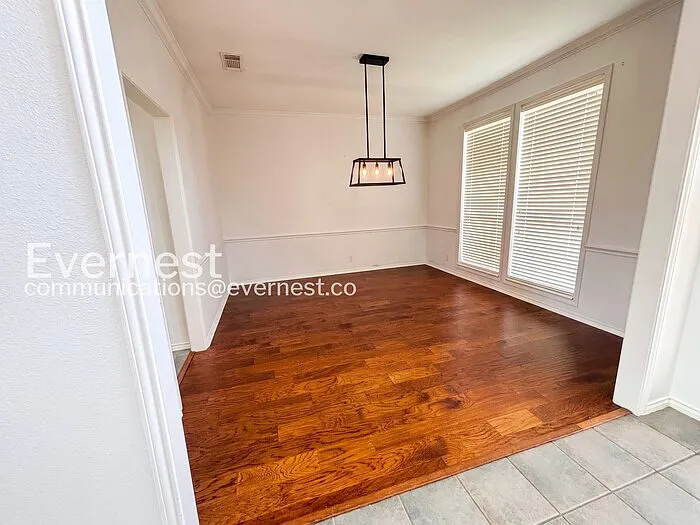 715 Belmark Ct — Photo 3