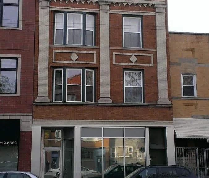 2251 W North Ave #1 — Photo 1