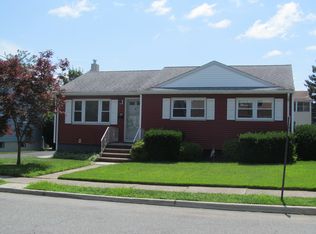 78 Elizabeth Pl, Totowa, NJ