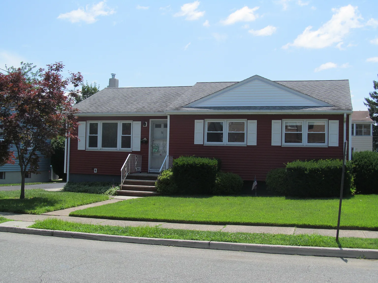 78 Elizabeth Pl photo 1