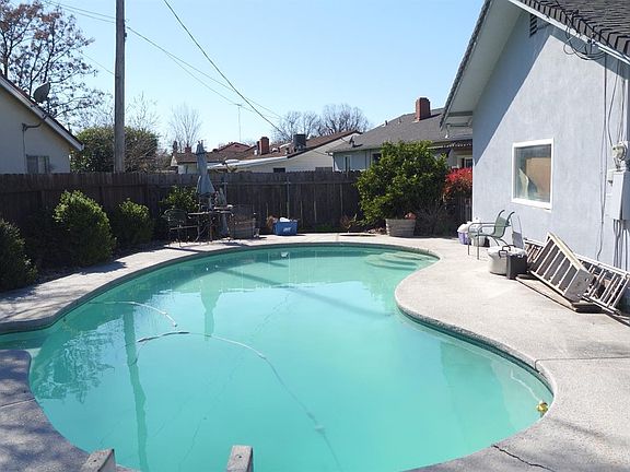 4th image of 3629 N Kirk Ave