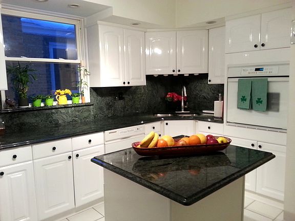 4th image of 2835 N 74th Ave