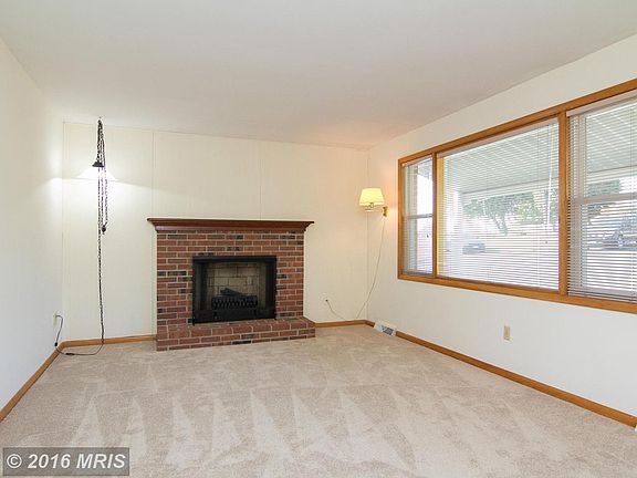 2nd image of 2514 Old National Pike