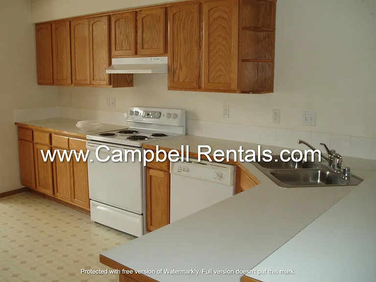 5816 S Thistle Ln — Photo 8