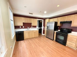 10 Bucknam St #2T, Roxbury Crossing, MA 02120