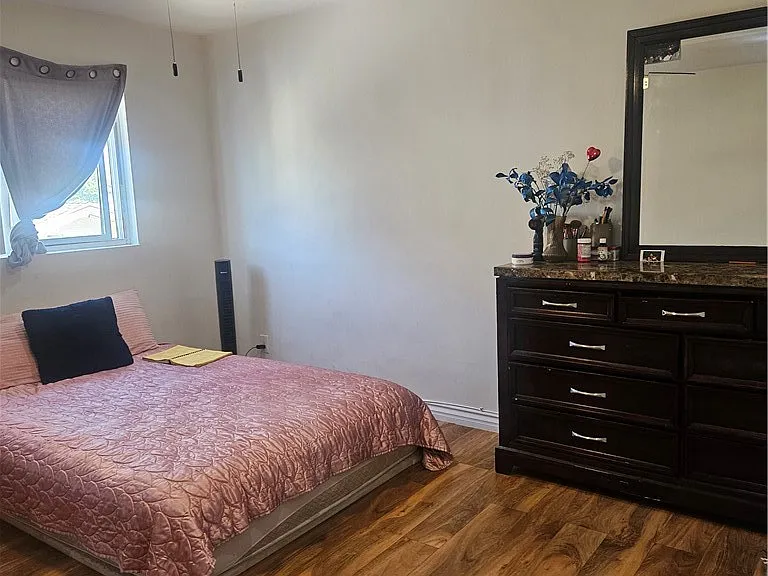 2546 E Park Ln — Photo 14