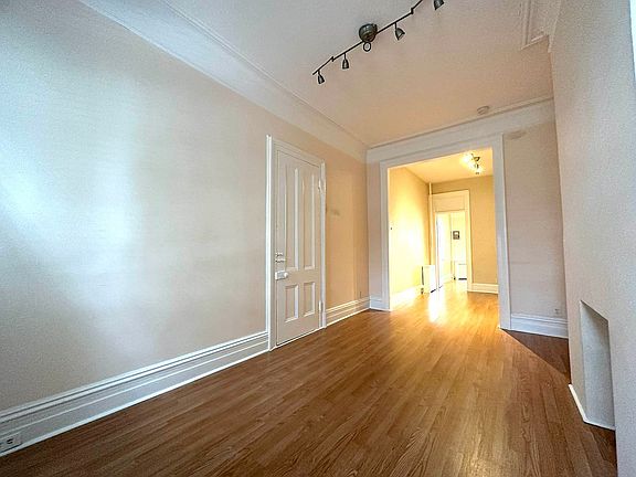 2nd image of 266 Eckford St #1R